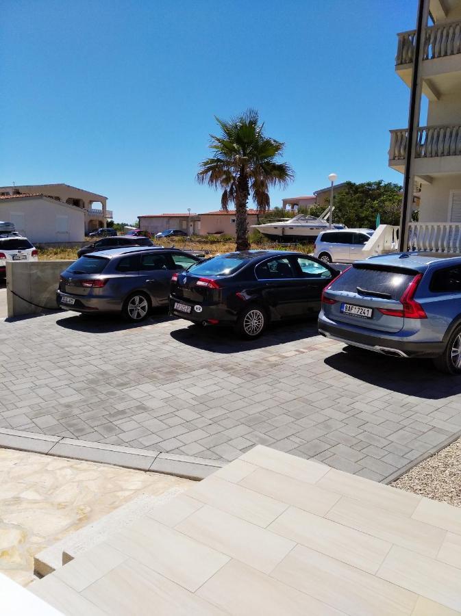 Apartmani Darija Vir Buitenkant foto
