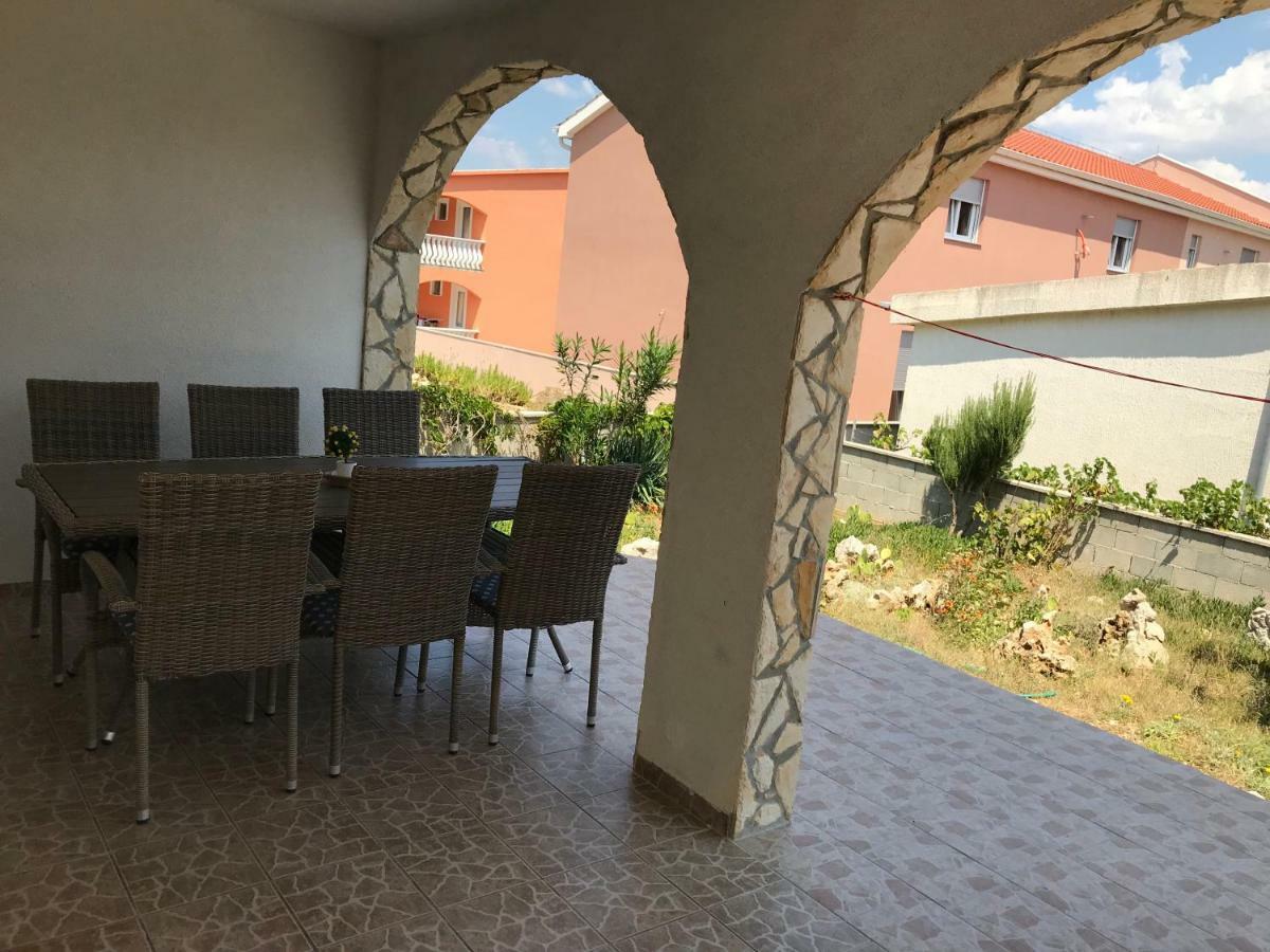 Apartmani Darija Vir Buitenkant foto
