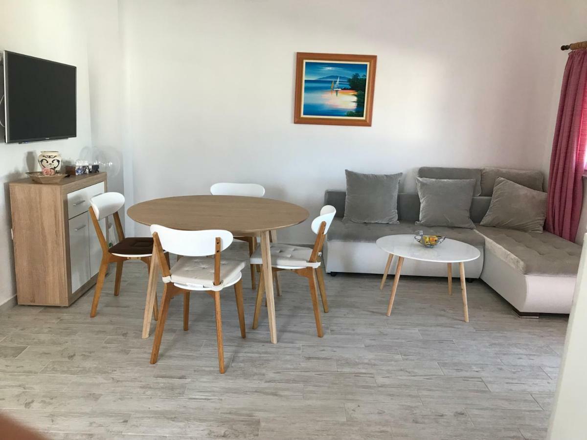 Apartmani Darija Vir Buitenkant foto